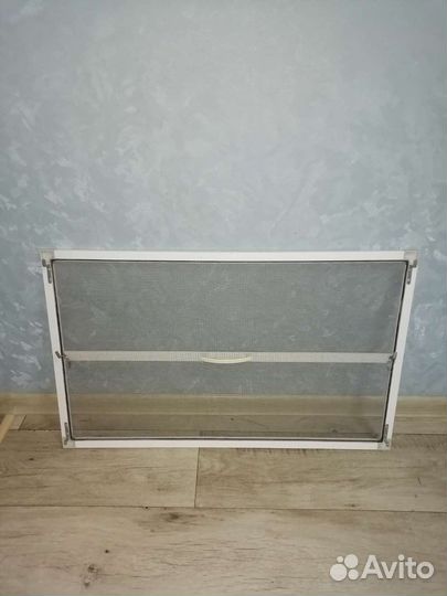 Москитная сетка на окно