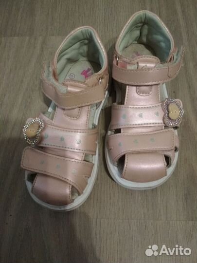 Сандали, сланцы