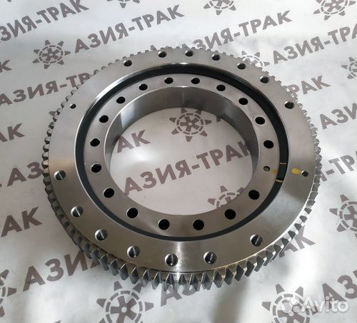 Опорно-поворотный подшипник Kobelco SK75-8