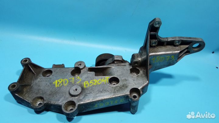 Кронштейн генератора для Volvo XC90