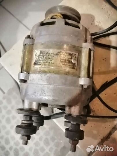 Электродвигатель 220в