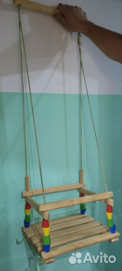 Детская качель подвесная