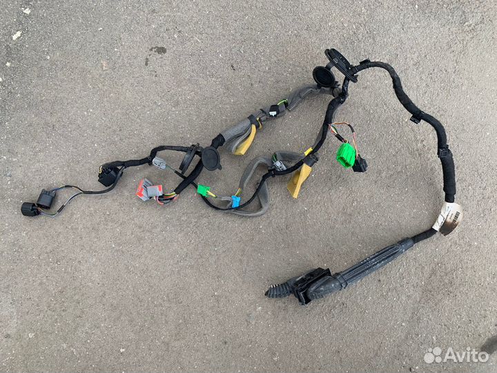 Проводка двери передней левой Volvo XC60 1