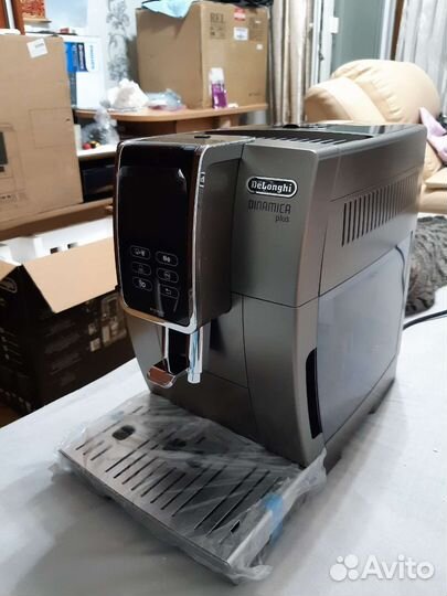 Кофемашина DeLonghi ecam370.95TI