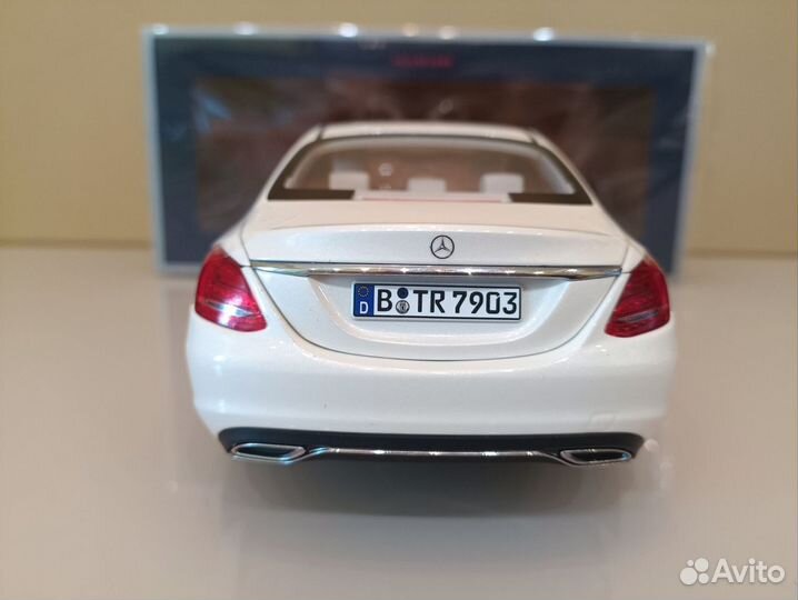 Mercedes C-Class IV (W205) 14-18г Белый 1:18