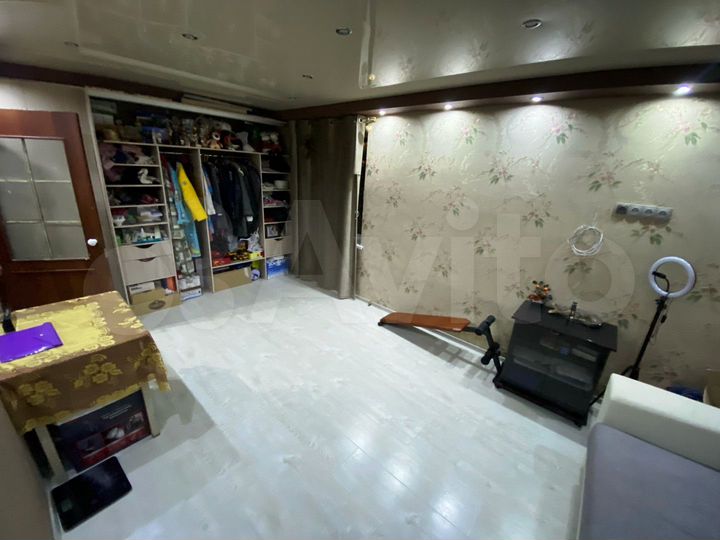 3-к. квартира, 61 м², 1/5 эт.