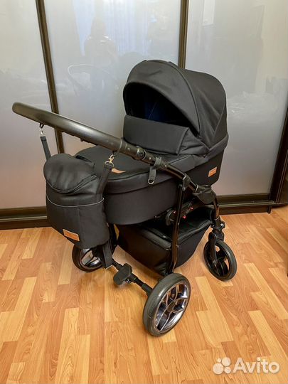 Коляска 3 в 1 Baby Merc Q9