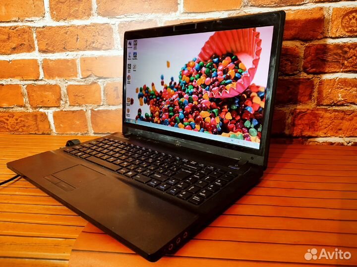 DNS W765IC - Athlon \ 2 Озу \ 256 Видео \ 500 HDD