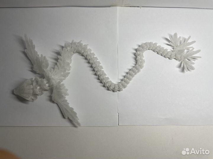 Дракон с крыльями подвижный