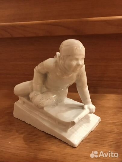 Мальчик на санках. Городница. Редкость