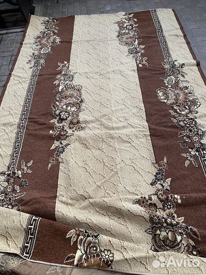 Ковер в идиальном состоянии