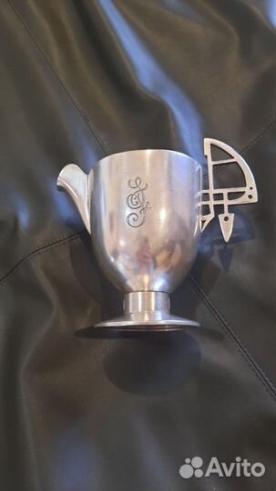 Молочник соусник, серебро 84 пр