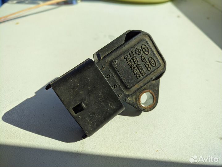 Датчик давления воздуха 39300-22600