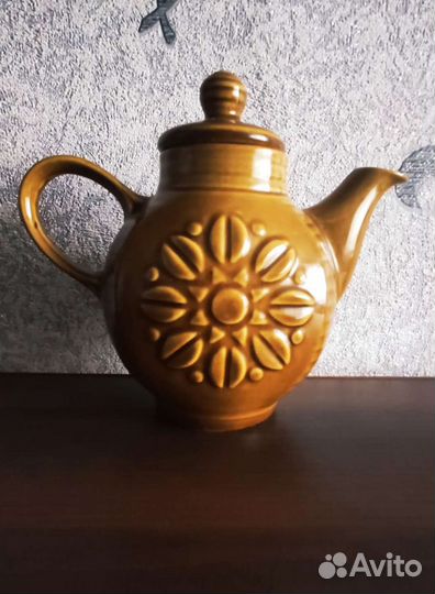 Большой заварочный чайник