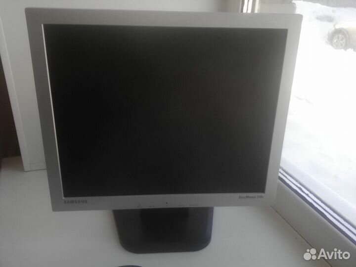 Монитор Samsung 17