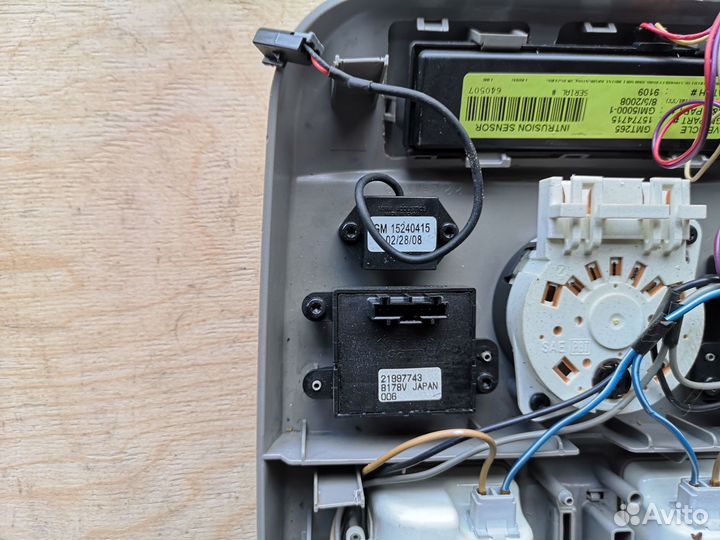 Плафон салонный для Cadillac SRX 2003-2009