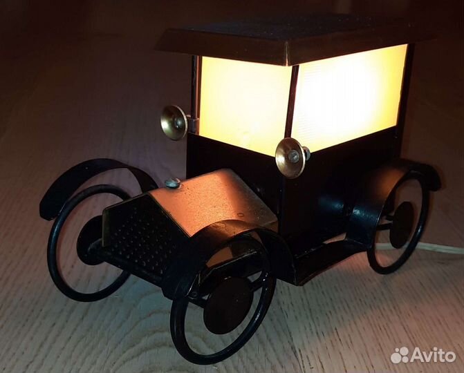 Светильник 