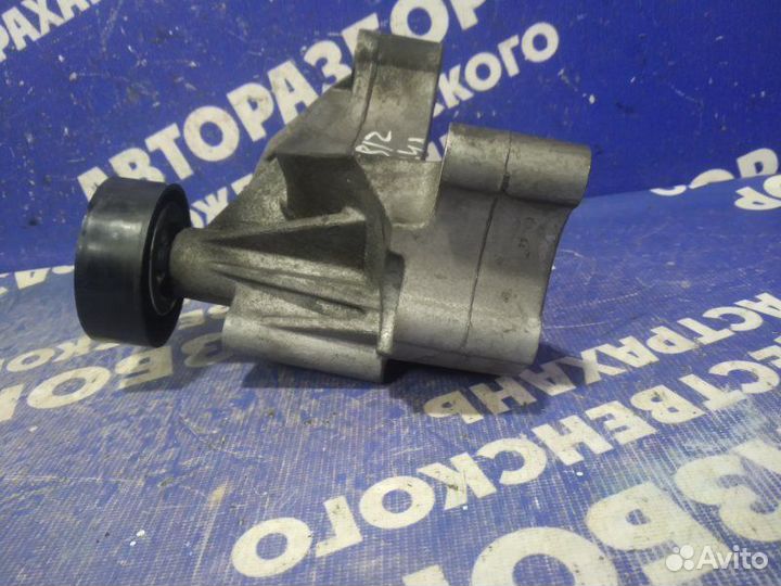 Кронштейн гидроусилителя руля Mitsubishi Outlander