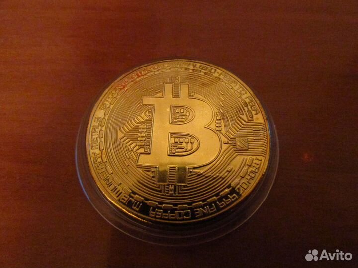 Монета Биткоин