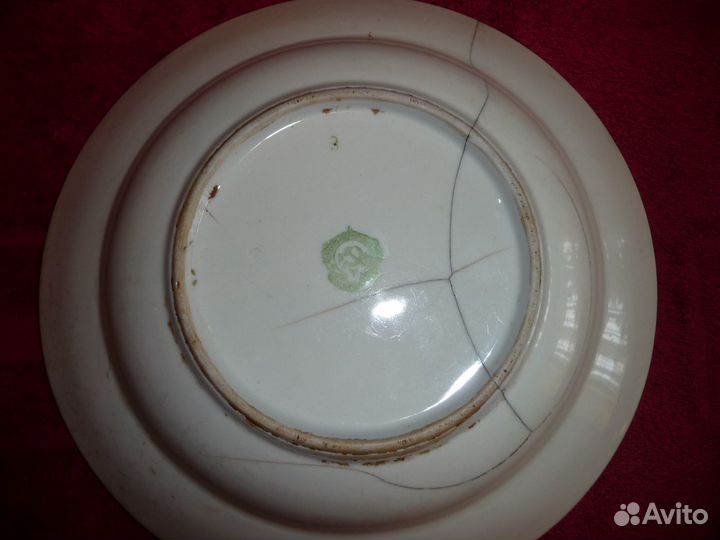 Тарелка 1930-х годов