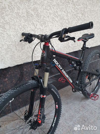 Rocky Mountain Thunderbolt 730 двухподвес