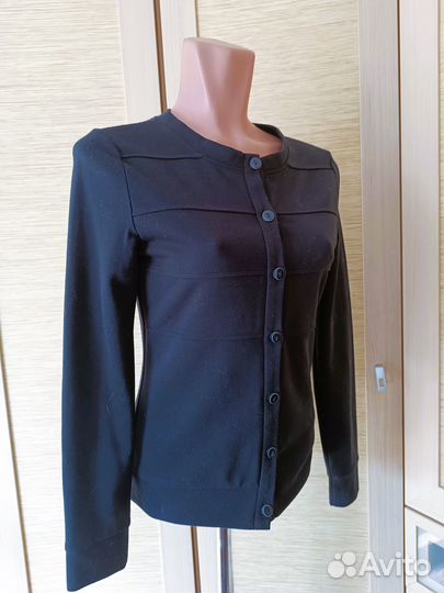 Кофта черная на пуговицах Westerly 42-44 р