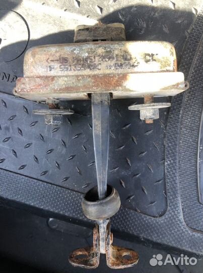 Запчасти на jeep grand cherokee wj