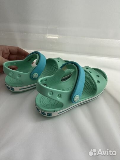 Сандалии crocs c10