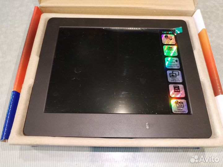 Цифровая фоторамка texet TF-801