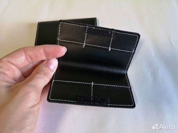 Держатель для карт памяти
