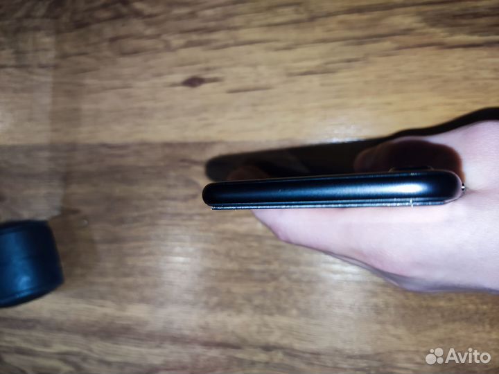 iPhone 7, 32 ГБ