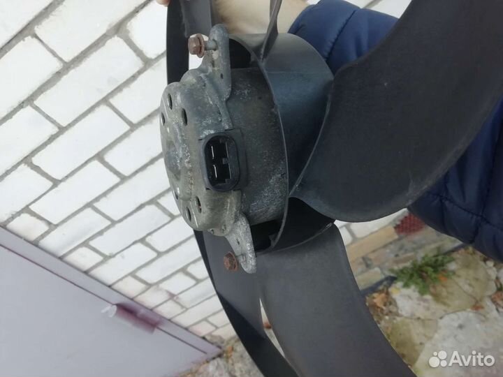 Электровентилятор с волги газ 31105,3110,3102