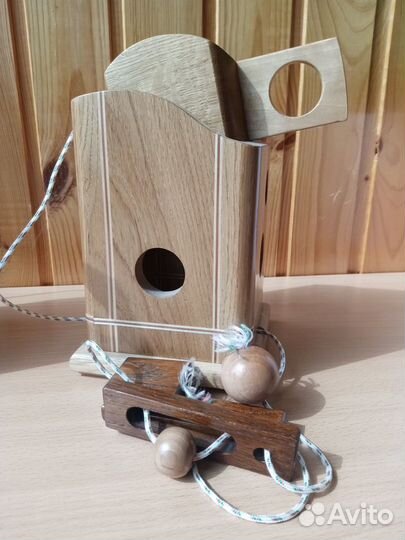 Подставка-головоломка для бутылки