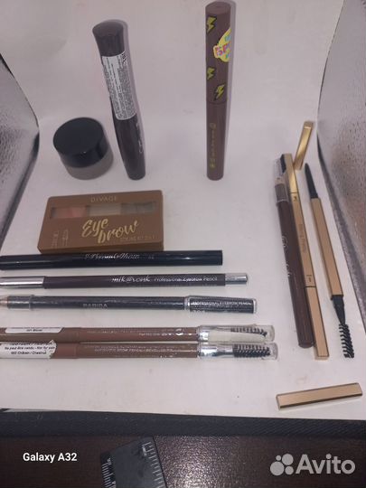 Косметика для бровей брендовая,новая