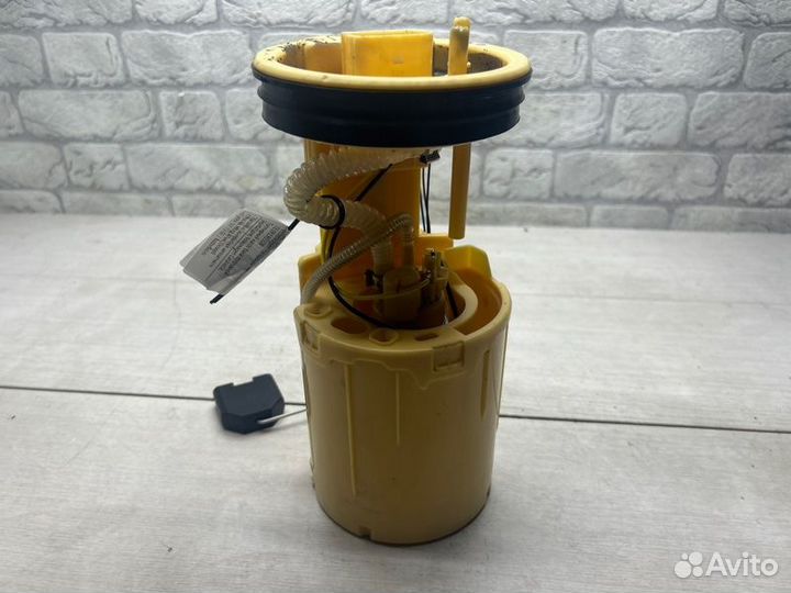 Топливный насос бака Volkswagen Transporter T5