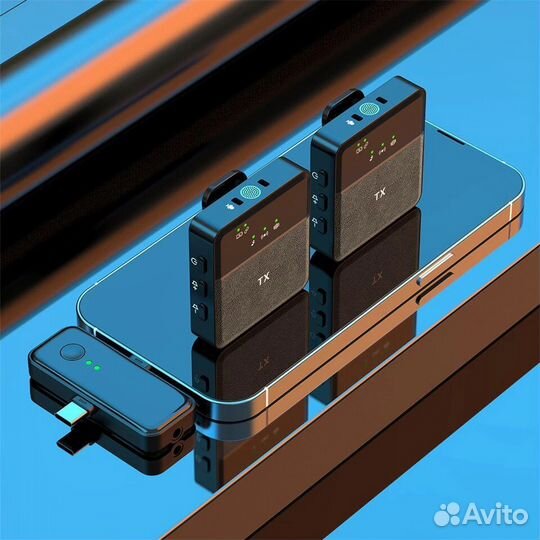 Беспроводной петличный микрофон