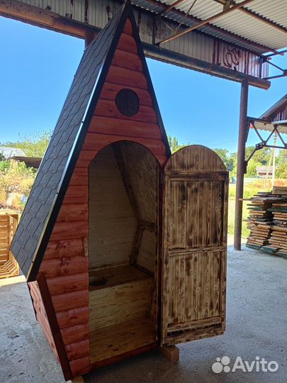 Дачный туалет деревянный