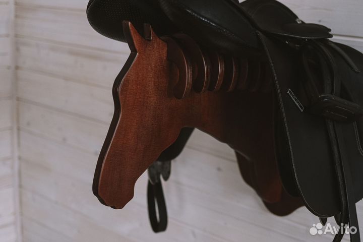 Вешалка для седла