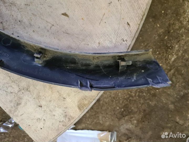 Накладка крыла задняя левая Nissan Juke F15 HR16DE
