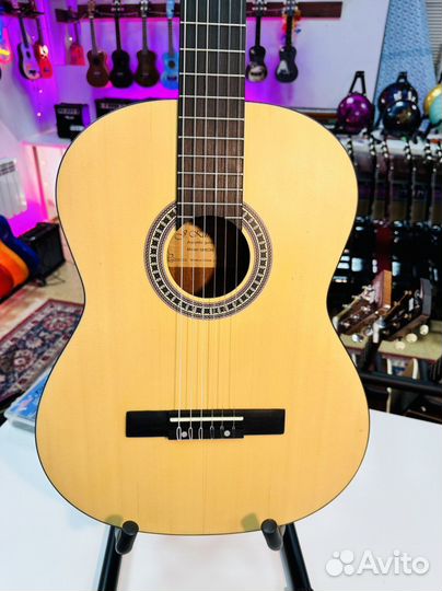 Гитара J.Karlsson Новая