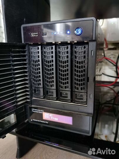 Netgear readynas 104