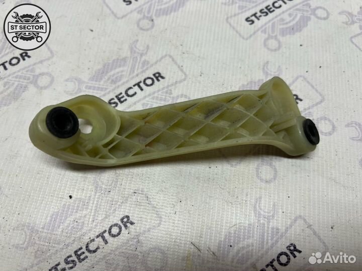 Кронштейн крепления фонаря Audi a6c6