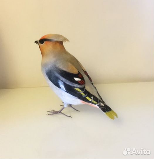 Ватная интерьерная игрушка птичка