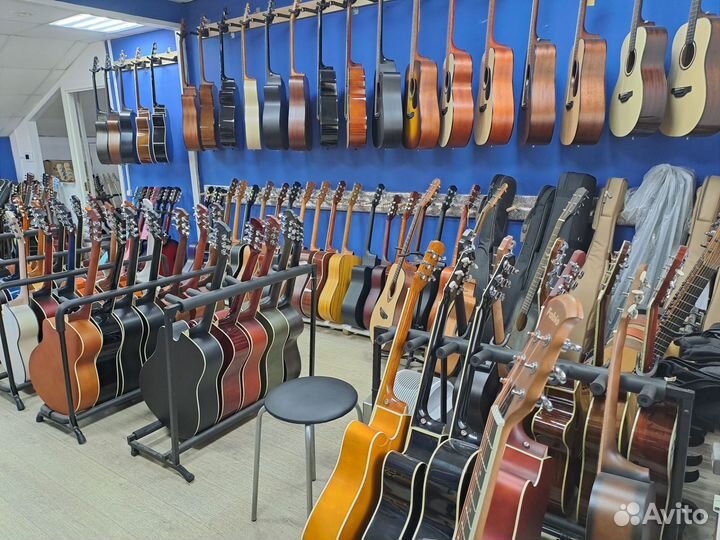 Гитара, укулеле, электрогитара