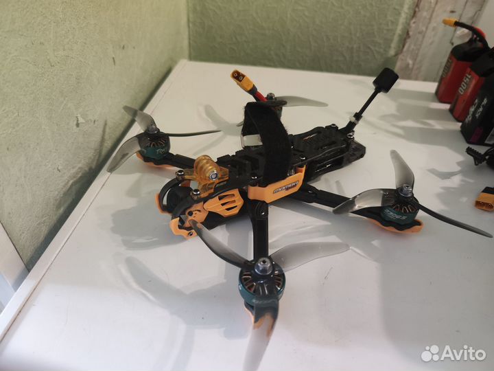 Квадрокоптеры Dji Fpv combo и дрон Diatone Roma 5