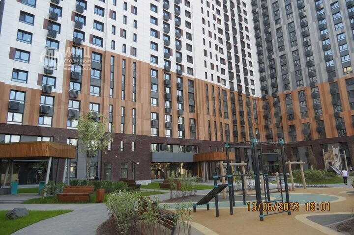 4-к. квартира, 108,7 м², 19/25 эт.