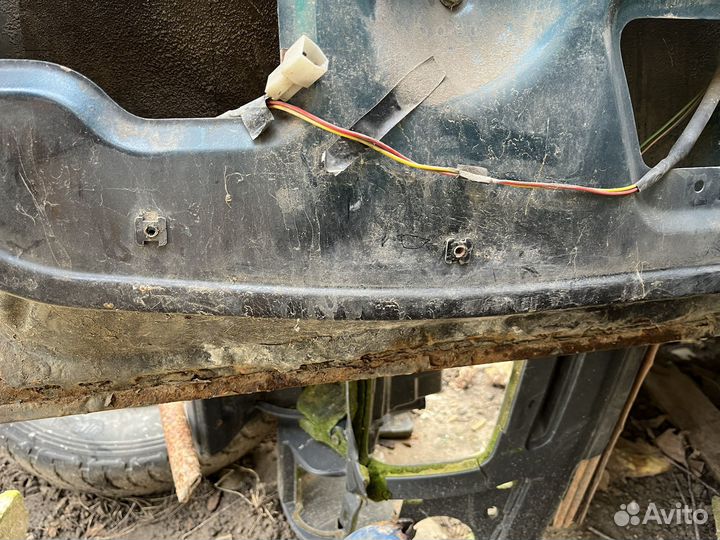 Дверь ваз 2112