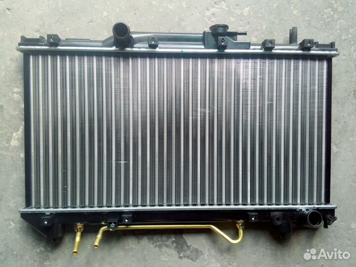 Радиатор тойота карина Е/ корона /калдина ST 190