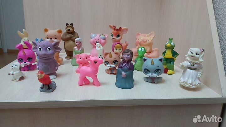 Набор резиновых игрушек