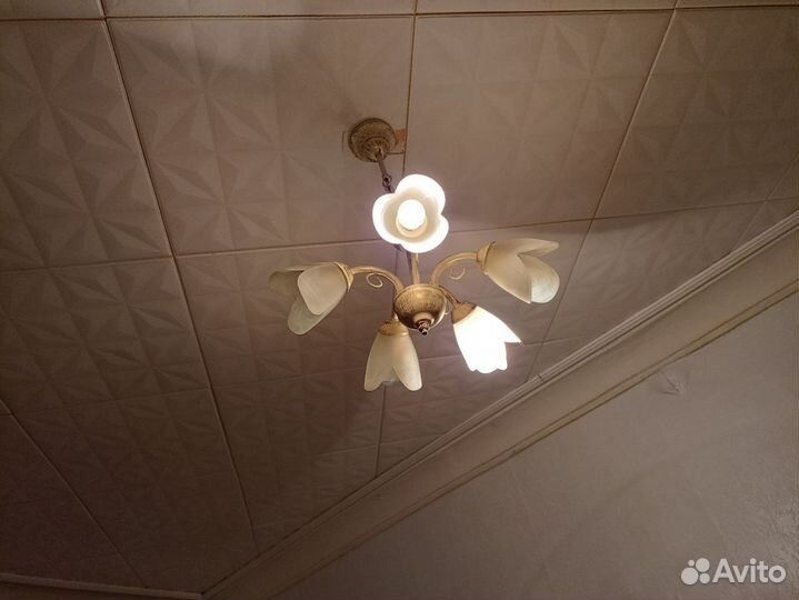 Люстра потолочная бу